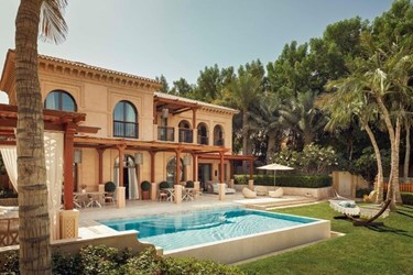 Beach Villa