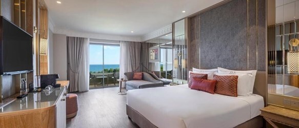 Superior Sea View