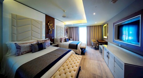 Luxury Charirman&#39;s Three Bedroom Suite Ocean Front DC