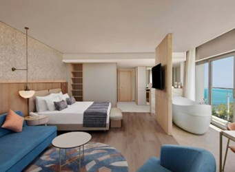 Corner Suite