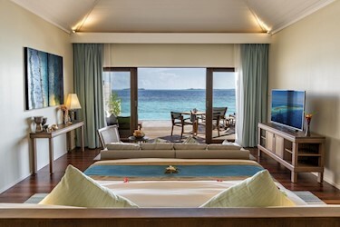 Ocean Pool Villa