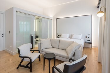 Superior Sea View Room