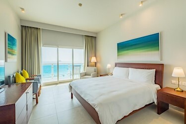 Deluxe Sea View Room with Balcony with/without Extra Bed