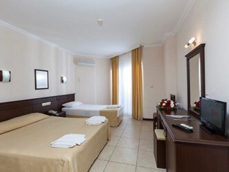 Economy Room