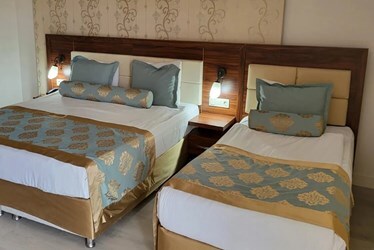 Economy Room