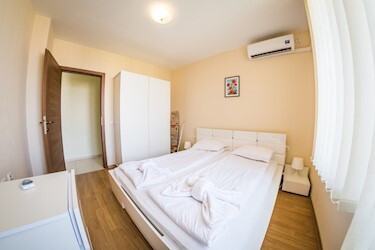 1 Bedroom Apartment ROH