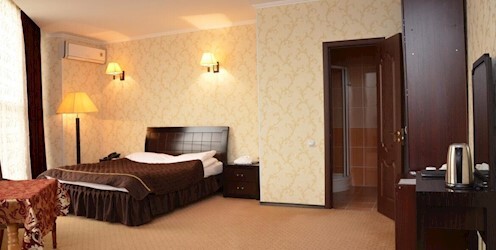 Economy Room