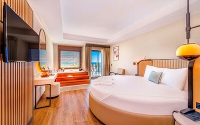 Comfort Standard Jacuzzi +13