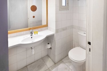 Studio Apartment Inland View