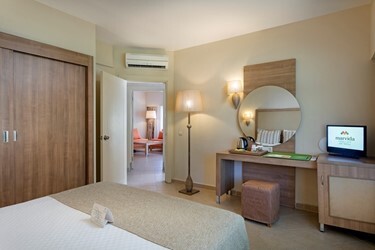 Villa Family Room