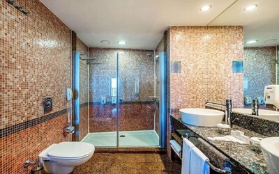  Standard Hill Room