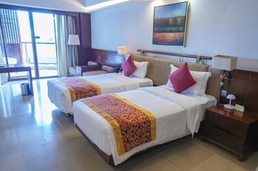 Deluxe Garden View Room