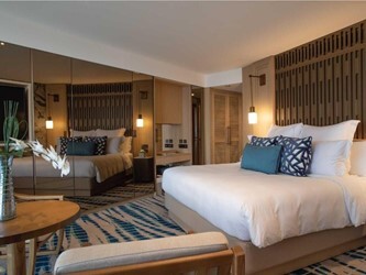 Ocean Deluxe Room