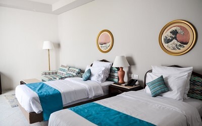 Deluxe Garden View Room