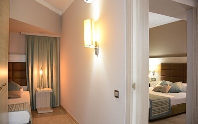 Economy Room