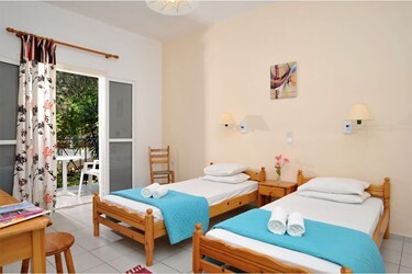 Studio Annex for 1-2 Adults