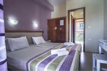 Studio Annex for 1-2 Adults