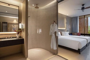 Family Sea View Suite