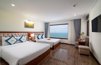 Family Sea View