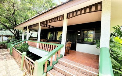 Superior Family Room