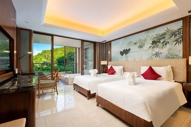 Mountain View Room