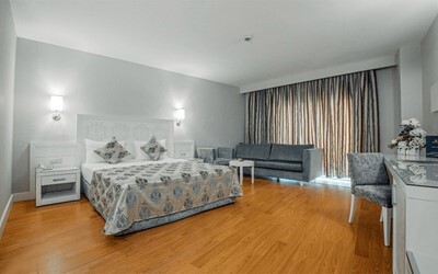 Standard Room Land View