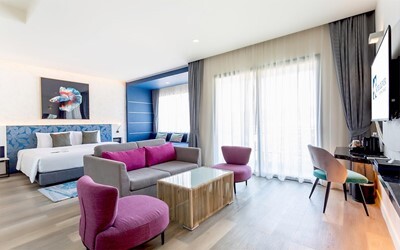 Deluxe Jacuzzi Room