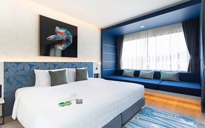 Deluxe Jacuzzi Room