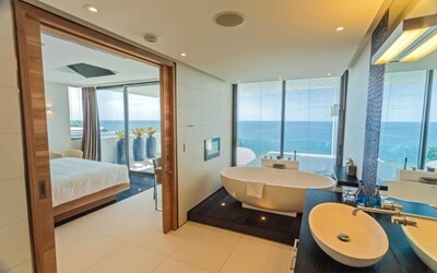 1-Bedroom Sky Pool Villa