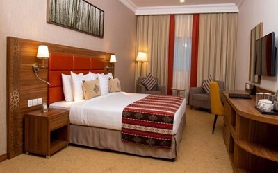 Deluxe Suite