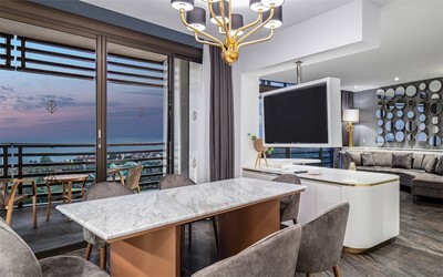 King Suite