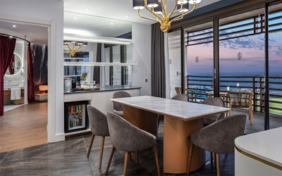 King Suite