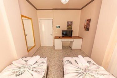 Standard DBL & Twin Room