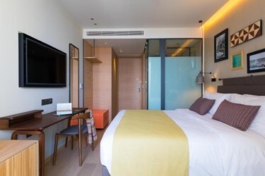 Standard Twin Room Inland View
