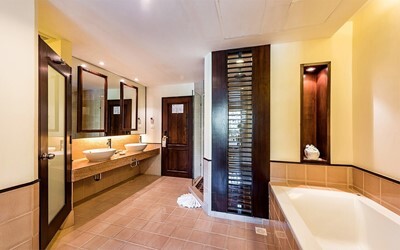 Grand Deluxe Room