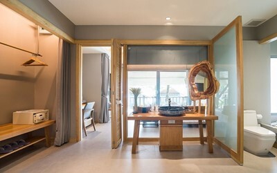Beachfront Deluxe Villa
