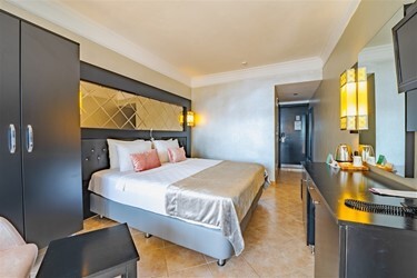 Promo Room