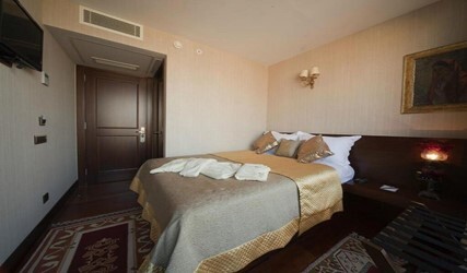 Family Connecting Room