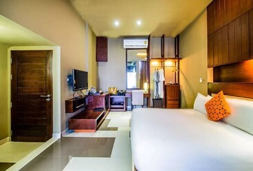Family Private Pool Villa