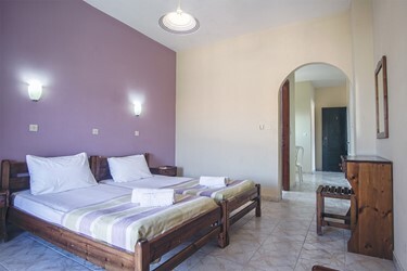 Studio Annex for 1-3 Adults