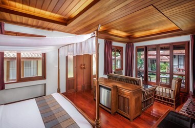 Oriental Villa