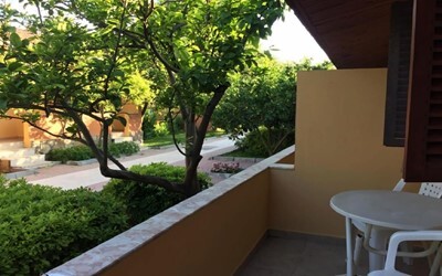 Bungalow Room