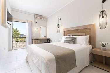 Double Room Superior with Sea View