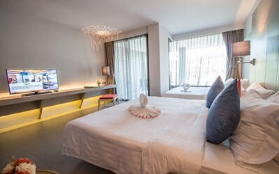 Family Room with 2 king bed