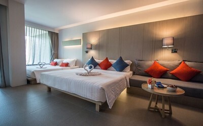 Family Room with 2 king bed