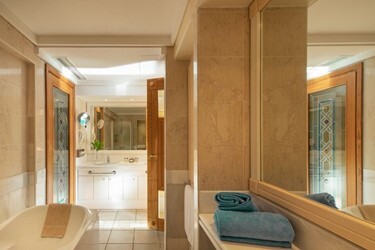 Suite Sharing Pool