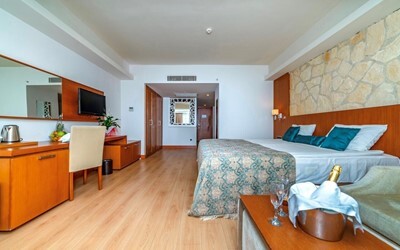 Standard Room Land View
