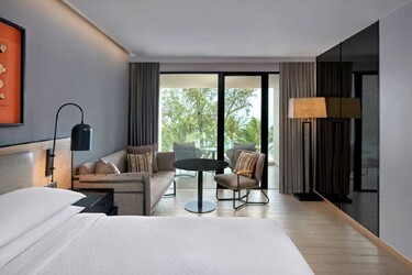 Guest room Ocean view Balcony