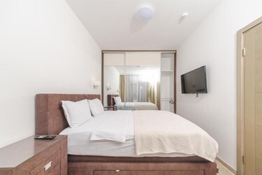 One Bedroom Apartment
