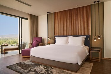 Sea View Suite Room with Balcony